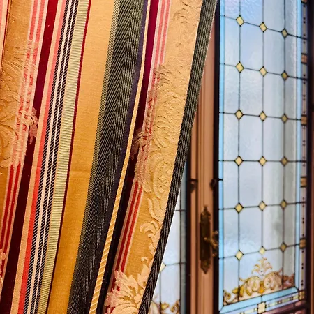 Casa Della Contessa Art 住宿加早餐酒店 都灵