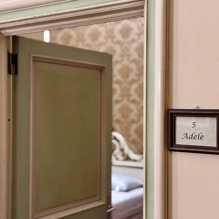 Casa Della Contessa Art 住宿加早餐酒店 都灵