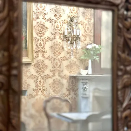 Casa Della Contessa Art 住宿加早餐酒店 3*