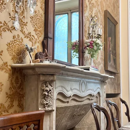 Casa Della Contessa Art 住宿加早餐酒店