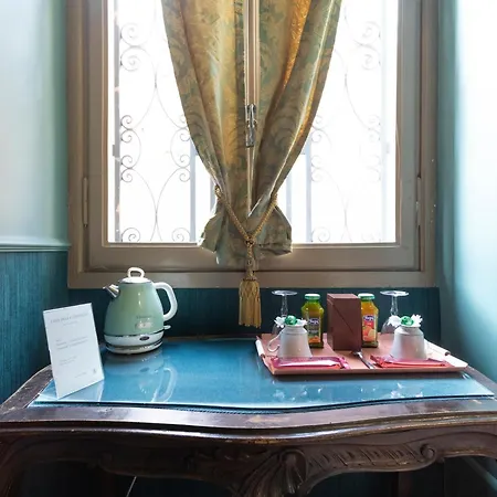 Casa Della Contessa Art Couette-café