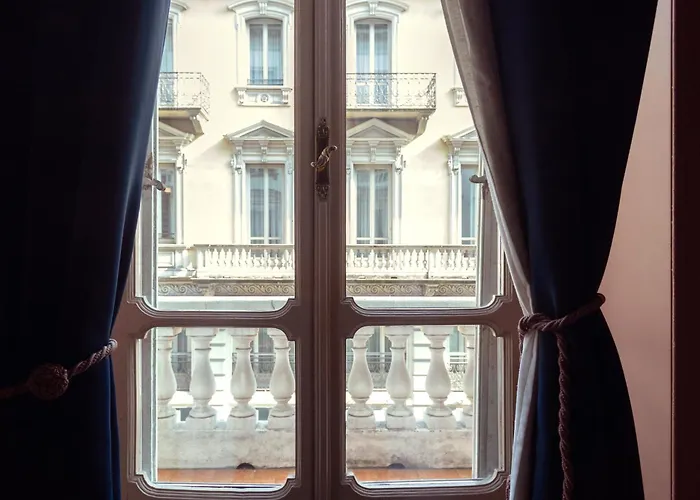 Casa Della Contessa Art 3* Torino